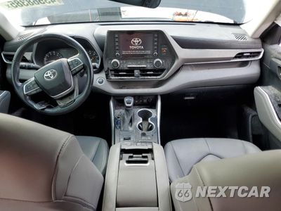 Zdjęcie 8 z 13 samochodu: 2021 TOYOTA HIGHLANDER XLE VIN:5TDGZRAH6MS060462 - miniatura