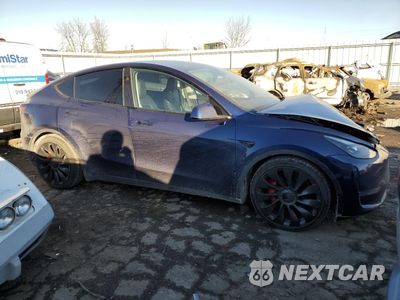 Czwarte zdjęcie samochodu z boku: 2023 TESLA MODEL Y VIN:7SAYGDEF2PF920889 - miniatura