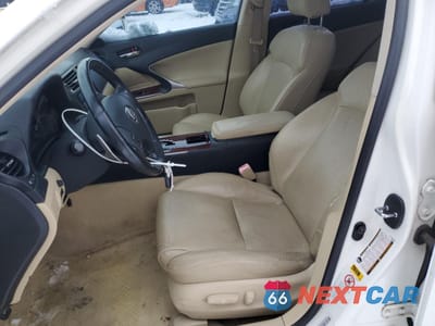 Zdjęcie 7 z 12 samochodu: 2006 LEXUS IS 350 VIN:JTHBE262365011860 - miniatura