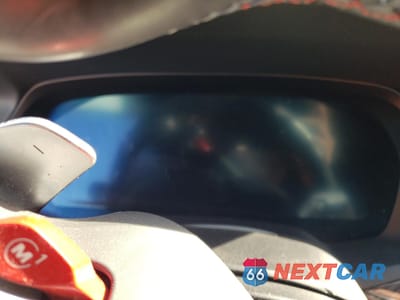 Zdjęcie 9 z 15 samochodu: 2021 BMW X6 M VIN:5YMCY0C08M9D77978 - miniatura