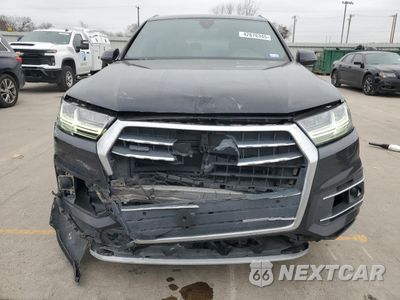 Piąte zdjęcie samochodu w środku: 2019 AUDI Q7 PRESTIGE VIN:WA1VAAF77KD024993 - miniatura