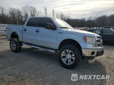 Czwarte zdjęcie samochodu z boku: 2013 FORD F150 SUPERCREW VIN:1FTFW1CF8DKD94579 - miniatura