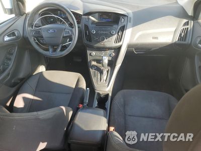 Zdjęcie 8 z 13 samochodu: 2016 FORD FOCUS SE VIN:1FADP3F27GL286497 - miniatura
