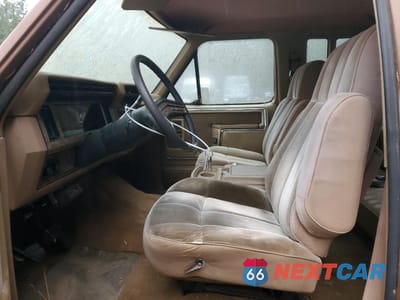 Zdjęcie 7 z 12 samochodu: 1986 FORD F250 VIN:1FTHX25L0GKA40803 - miniatura