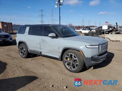 Czwarte zdjęcie samochodu z boku: 2023 RIVIAN R1S LAUNCH EDITION VIN:7PDSGABL5PN007792 - miniatura