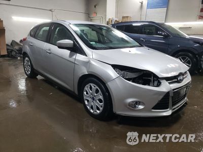 Czwarte zdjęcie samochodu z boku: 2012 FORD FOCUS SE VIN:1FAHP3K21CL338546 - miniatura