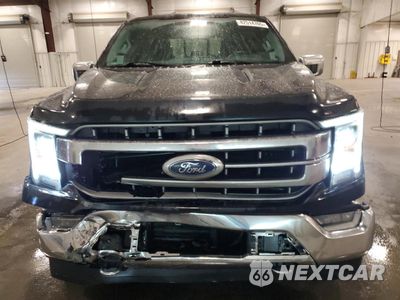 Piąte zdjęcie samochodu w środku: 2021 FORD F150 SUPERCREW VIN:1FTFW1E8XMFA27349 - miniatura