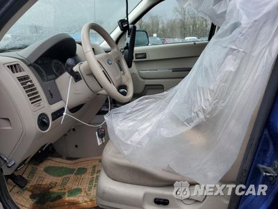 Zdjęcie 7 z 13 samochodu: 2008 FORD ESCAPE HEV VIN:1FMCU49H98KC33551 - miniatura