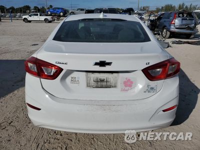 Zdjęcie 6 z 12 samochodu: 2018 CHEVROLET CRUZE LT VIN:1G1BE5SM0J7173445 - miniatura
