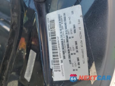 Zdjęcie 12 z 12 samochodu: 1995 MAZDA MX-5 MIATA VIN:JM1NA3539T0718335 - miniatura