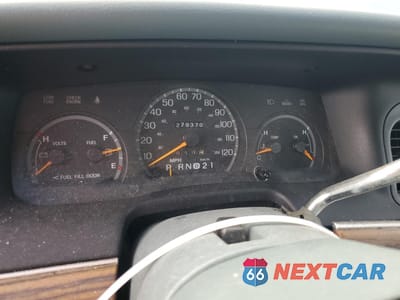 Zdjęcie 9 z 13 samochodu: 1997 FORD CROWN VICTORIA VIN:2FALP73W7VX123830 - miniatura