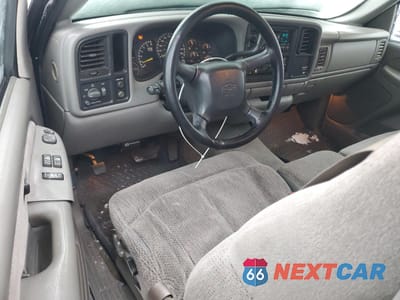 Zdjęcie 8 z 14 samochodu: 1999 CHEVROLET SILVERADO C1500 VIN:1GCEC14T0XZ174633 - miniatura