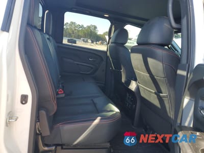 Zdjęcie 10 z 14 samochodu: 2023 NISSAN TITAN SV VIN:1N6AA1EDXPN109806 - miniatura