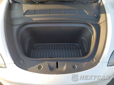 Zdjęcie 13 z 14 samochodu: 2024 TESLA MODEL Y VIN:7SAYGDEE6RA246530 - miniatura
