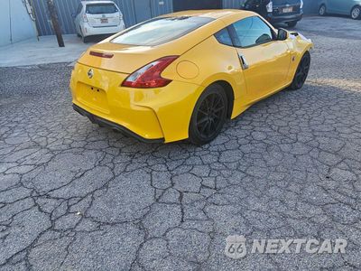 Czwarte zdjęcie samochodu z boku: 2017 NISSAN 370Z BASE VIN:JN1AZ4EH9HM955466 - miniatura