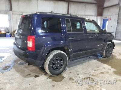 Trzecie zdjęcie samochodu z tyłu: 2015 JEEP PATRIOT SPORT VIN:1C4NJRBB8FD143169 - miniatura