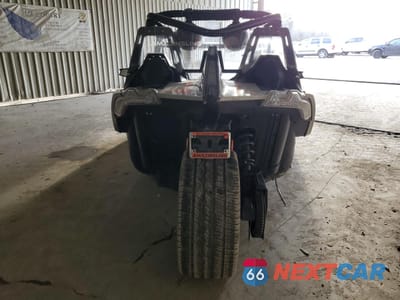 Drugie zdjęcie samochodu z przodu: 2016 POLARIS SLINGSHOT SL VIN:57XAAPFA7G7114127 - miniatura