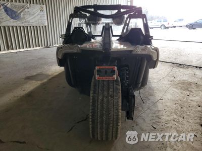 Drugie zdjęcie samochodu z przodu: 2016 POLARIS SLINGSHOT SL VIN:57XAAPFA7G7114127 - miniatura