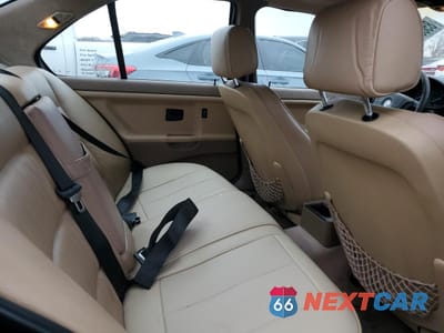 Zdjęcie 10 z 12 samochodu: 1997 BMW 318 I VIN:WBACC932XVEE56409 - miniatura