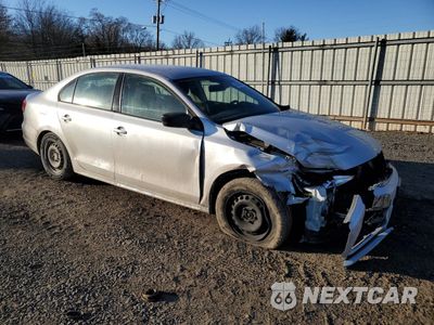 Czwarte zdjęcie samochodu z boku: 2015 VOLKSWAGEN JETTA BASE VIN:3VW2K7AJ3FM276775 - miniatura