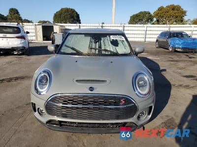 Piąte zdjęcie samochodu w środku: 2022 MINI COOPER S CLUBMAN VIN:WMWLV7C06N2R49662 - miniatura
