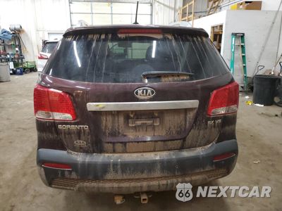Zdjęcie 6 z 13 samochodu: 2012 KIA SORENTO EX VIN:5XYKUDA2XCG229742 - miniatura