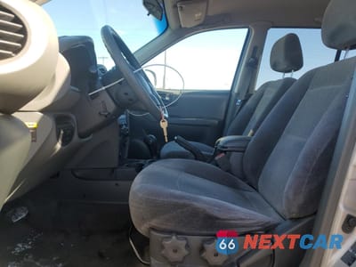 Zdjęcie 7 z 15 samochodu: 2003 HYUNDAI SANTA FE GL VIN:KM8SB12B43U384302 - miniatura