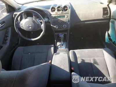 Zdjęcie 8 z 13 samochodu: 2010 NISSAN ALTIMA BASE VIN:1N4AL2AP5AN406871 - miniatura