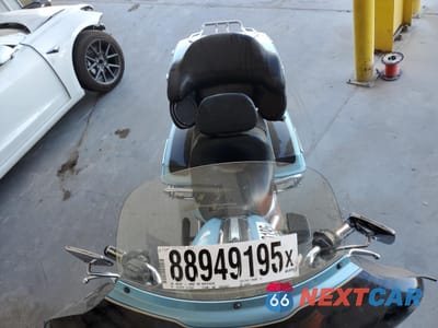 Piąte zdjęcie samochodu w środku: 2008 HARLEY-DAVIDSON FLHTCUI VIN:1HD1FC4118Y634341 - miniatura