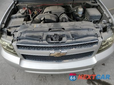 Zdjęcie 12 z 13 samochodu: 2008 CHEVROLET SUBURBAN K1500 LS VIN:1GNFK16328J221110 - miniatura