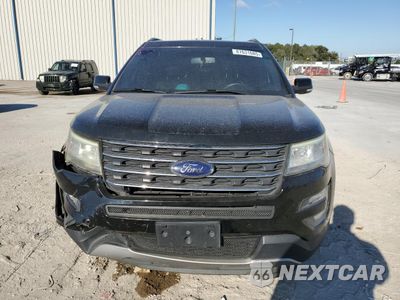 Piąte zdjęcie samochodu w środku: 2017 FORD EXPLORER XLT VIN:1FM5K8D8XHGB34222 - miniatura