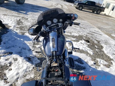 Zdjęcie 6 z 10 samochodu: 2009 HARLEY-DAVIDSON FLHX VIN:1HD1KB4199Y625409 - miniatura