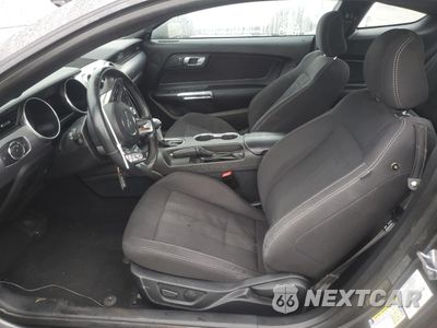Zdjęcie 7 z 15 samochodu: 2020 FORD MUSTANG VIN:1FA6P8THXL5145064 - miniatura