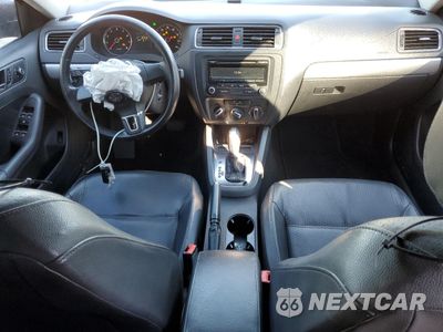 Zdjęcie 8 z 14 samochodu: 2013 VOLKSWAGEN JETTA SE VIN:3VWDX7AJ4DM384846 - miniatura