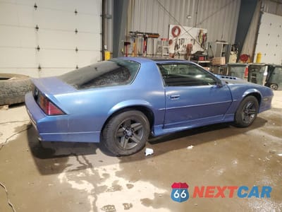 Trzecie zdjęcie samochodu z tyłu: 1986 CHEVROLET CAMARO VIN:1G1FP87F0GN155457 - miniatura
