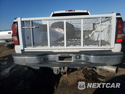 Zdjęcie 6 z 12 samochodu: 2007 CHEVROLET SILVERADO K2500 HEAVY DUTY VIN:1GCHK23D77F124927 - miniatura