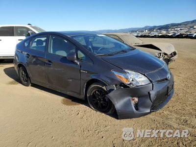Czwarte zdjęcie samochodu z boku: 2014 TOYOTA PRIUS VIN:JTDKN3DU2E0368079 - miniatura