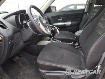 Zdjęcie 7 z 15 samochodu: 2012 KIA SOUL + VIN:KNDJT2A66C7386574 - miniatura