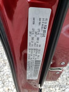 Zdjęcie 13 z 13 samochodu: 2018 JEEP CHEROKEE LATITUDE VIN:1C4PJLCBXJD606233 - miniatura