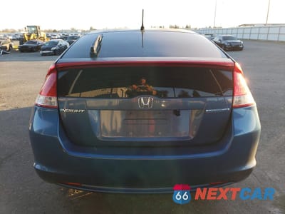 Zdjęcie 6 z 14 samochodu: 2010 HONDA INSIGHT LX VIN:JHMZE2H51AS030763 - miniatura