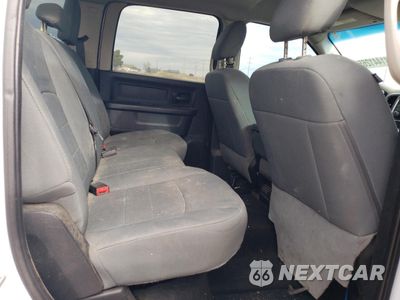 Zdjęcie 10 z 13 samochodu: 2015 RAM 3500 ST VIN:3C63RRGL8FG667093 - miniatura