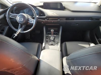 Zdjęcie 8 z 15 samochodu: 2020 MAZDA 3 SELECT VIN:JM1BPACL3L1166222 - miniatura