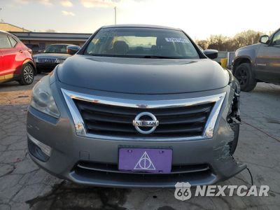 Piąte zdjęcie samochodu w środku: 2015 NISSAN ALTIMA 2.5 VIN:1N4AL3AP9FN923636 - miniatura