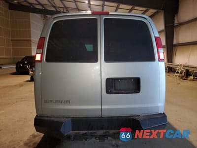 Zdjęcie 6 z 15 samochodu: 2015 GMC SAVANA G3500 LT VIN:1GJZ7YFL4F1257404 - miniatura