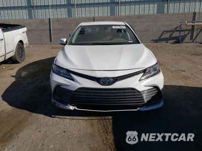 Piąte zdjęcie samochodu w środku: 2022 TOYOTA CAMRY LE VIN:4T1C11AKXNU018775 - miniatura