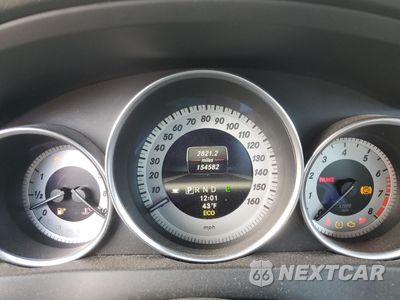 Zdjęcie 9 z 12 samochodu: 2013 MERCEDES-BENZ C 300 4MATIC VIN:WDDGF8AB4DG058613 - miniatura