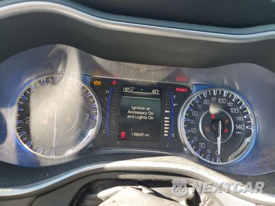 Zdjęcie 9 z 12 samochodu: 2015 CHRYSLER 200 LIMITED VIN:1C3CCCAB7FN721129 - miniatura