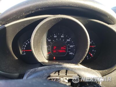 Zdjęcie 9 z 13 samochodu: 2014 KIA SOUL + VIN:KNDJP3A52E7729403 - miniatura