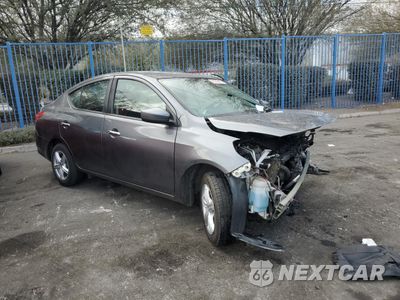 Czwarte zdjęcie samochodu z boku: 2017 NISSAN VERSA S VIN:3N1CN7AP6HL876821 - miniatura