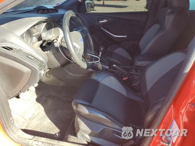 Zdjęcie 7 z 14 samochodu: 2013 FORD FOCUS ST VIN:1FADP3L92DL127528 - miniatura